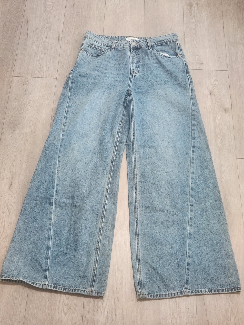 Easy Clothes Light Wash Wide Leg Flared Seamed Jeans EU 42 / US 10
